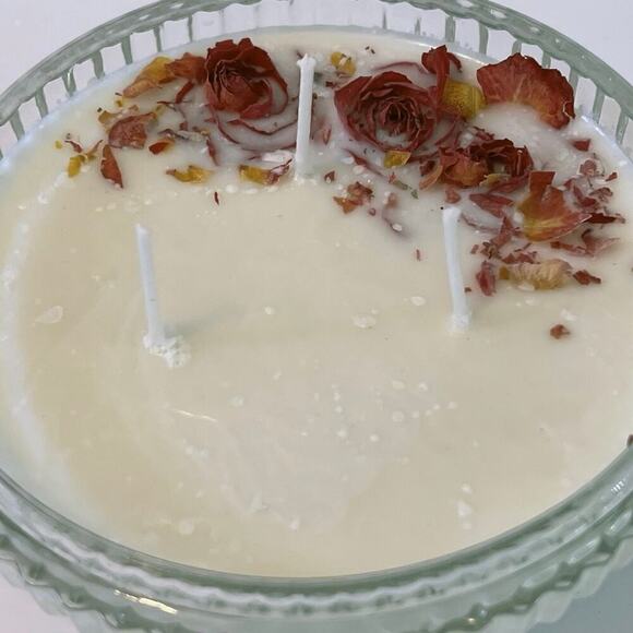 Handmade Decorative Soy Candle 10 oz in Ribbed Clear Cut Glass Container - Picture 4 of 4